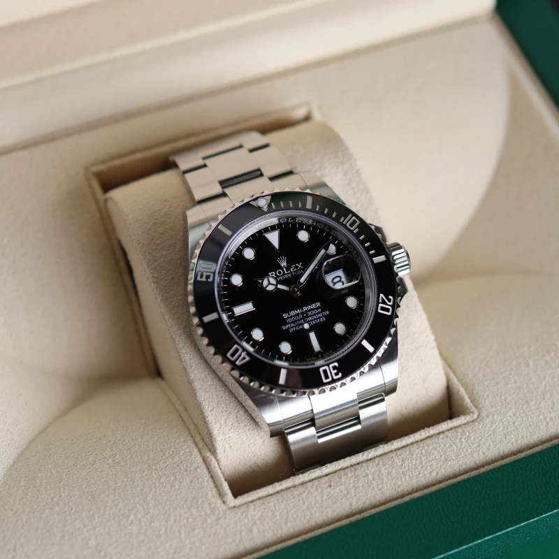 Rolex Submariner Date