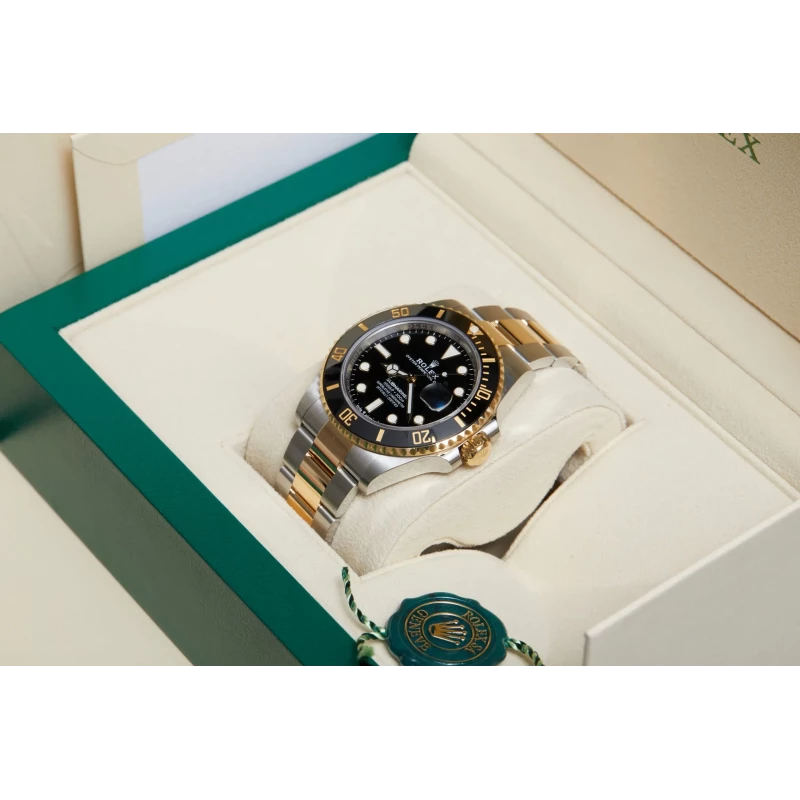 Rolex Submariner Date