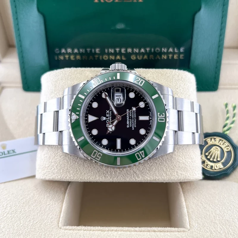 Rolex Submariner Date