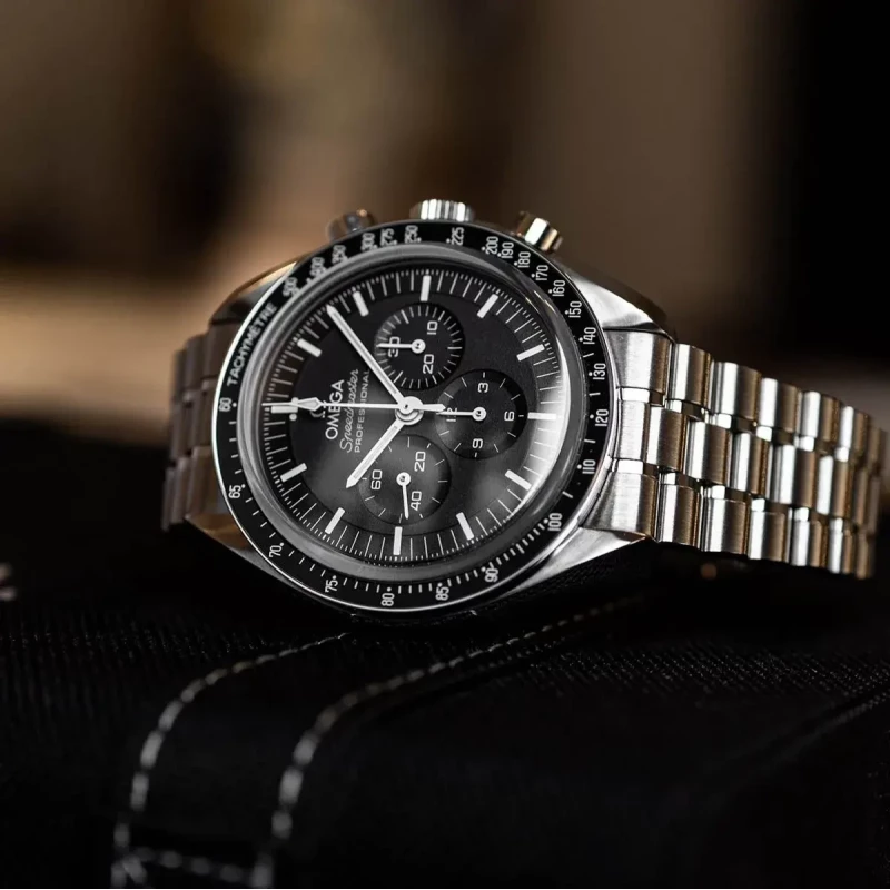 Omega Speedmaster Moonwatch Professional Master Chronometer