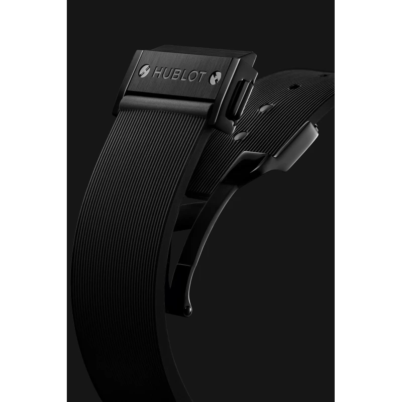 Hublot Classic Fusion Black Magic 42