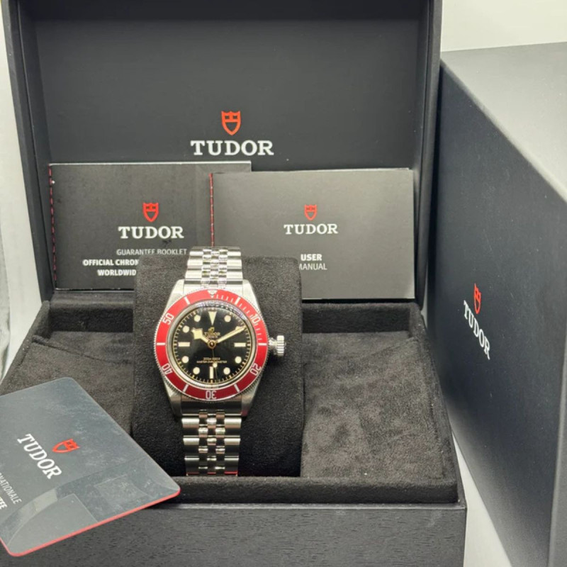 Tudor Black Bay