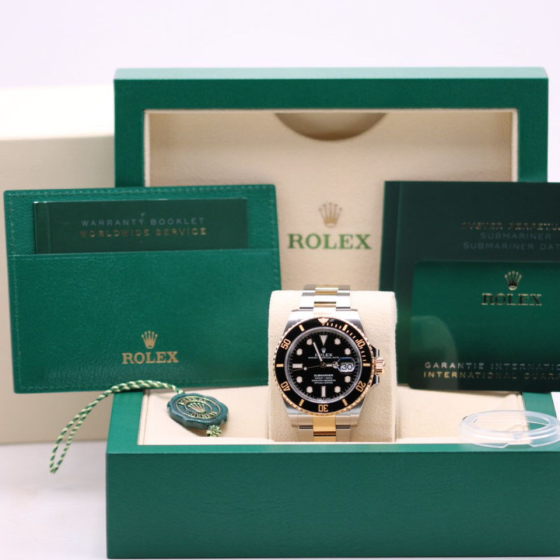 Rolex Submariner Date