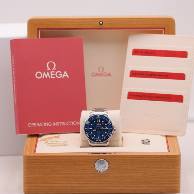 Omega Seamaster Diver 300m