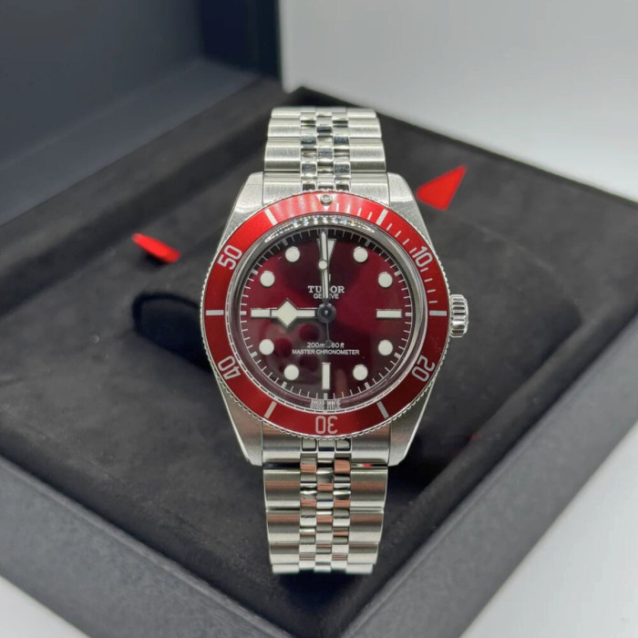 Tudor Black Bay 58