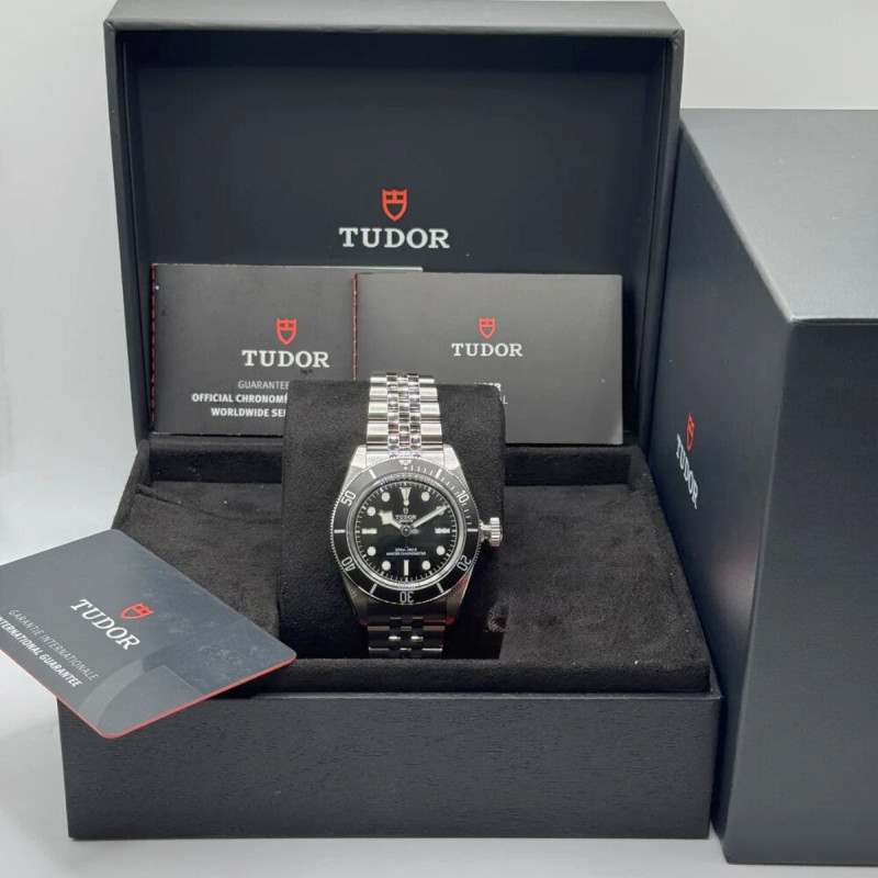 Tudor Black Bay