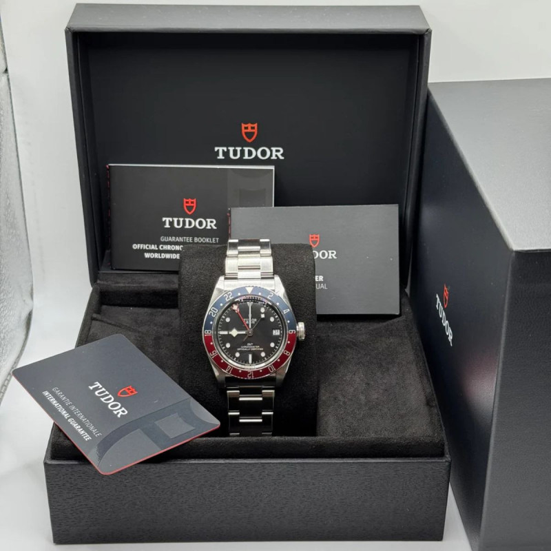 Tudor Black Bay GMT