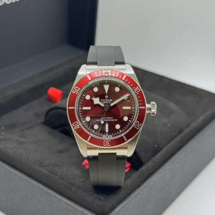 Tudor Black Bay 58