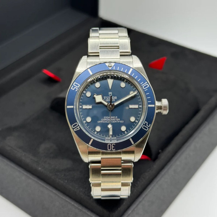 Tudor Black Bay 58