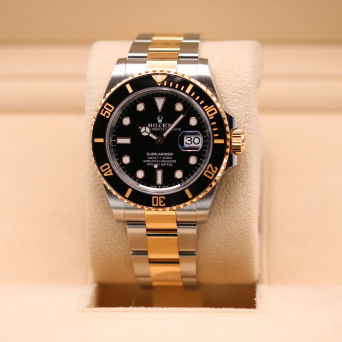 Rolex Submariner Date