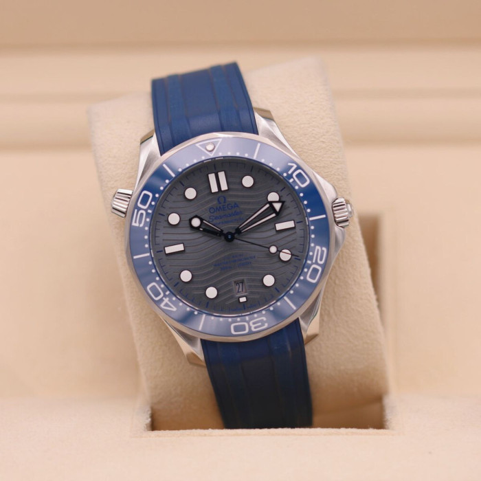 Omega Seamaster Diver 300m