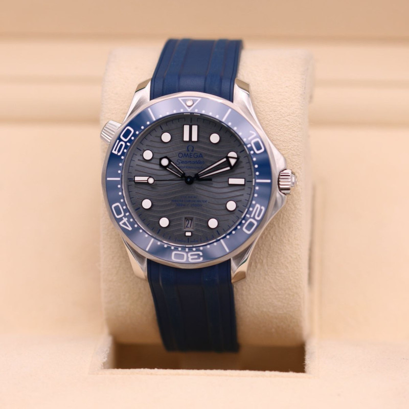 Omega Seamaster Diver 300m